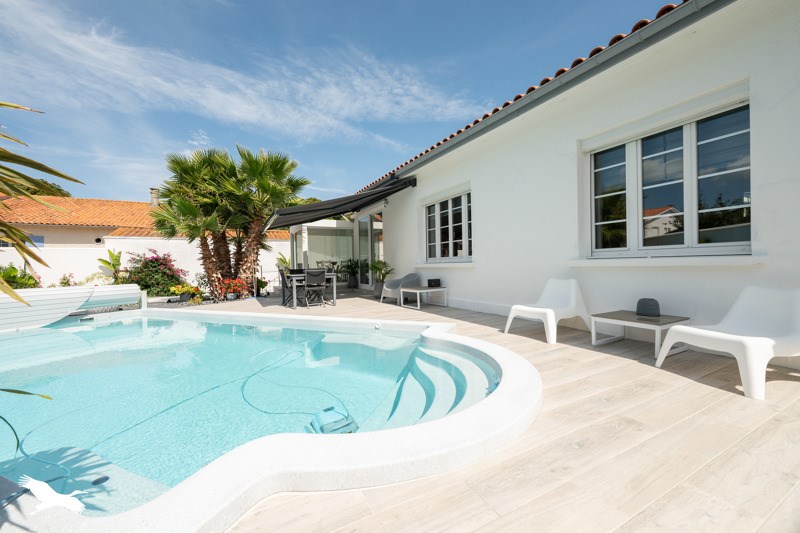 Vente Maison LE CHATEAU D OLERON - 4 pièces -105 m² - (17480)