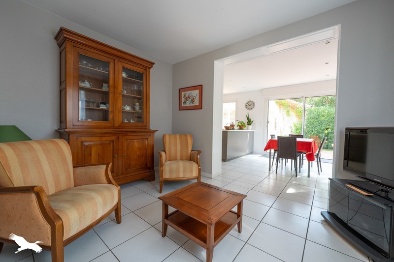 Vente Maison DOLUS D OLERON - 8 pièces -180 m² - (17550)