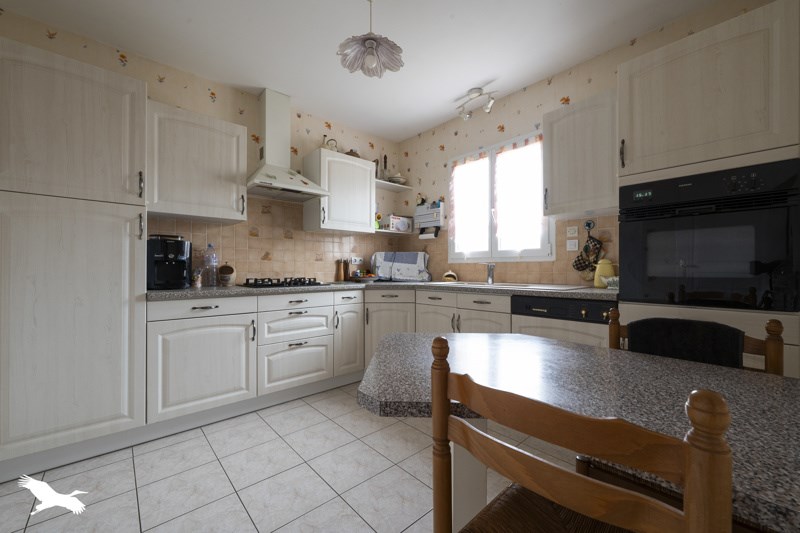 Vente Maison LE CHATEAU D OLERON - 4 pièces -94 m² - (17480)