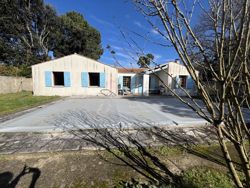 Vente Maison DOLUS D OLERON - 5 pièces -118 m² - (17550)