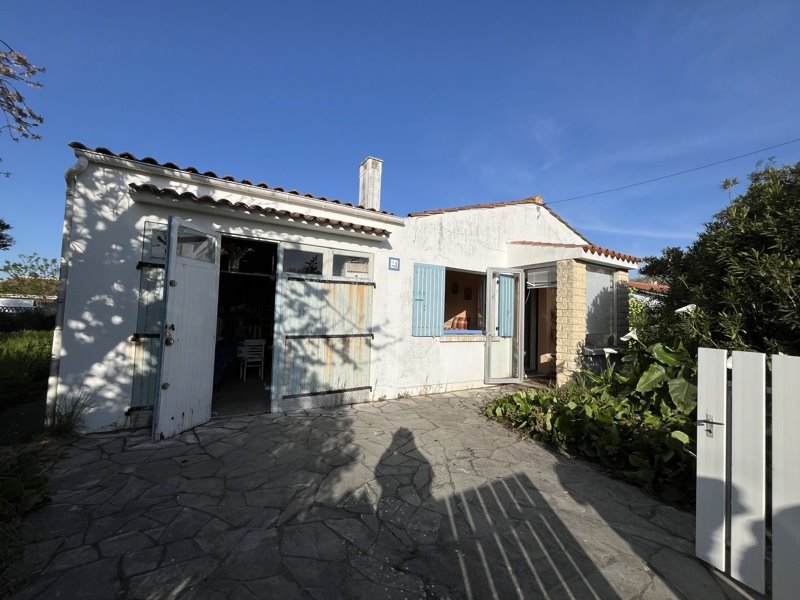 Vente Maison LE CHATEAU D OLERON - 3 pièces -74 m² - (17480)