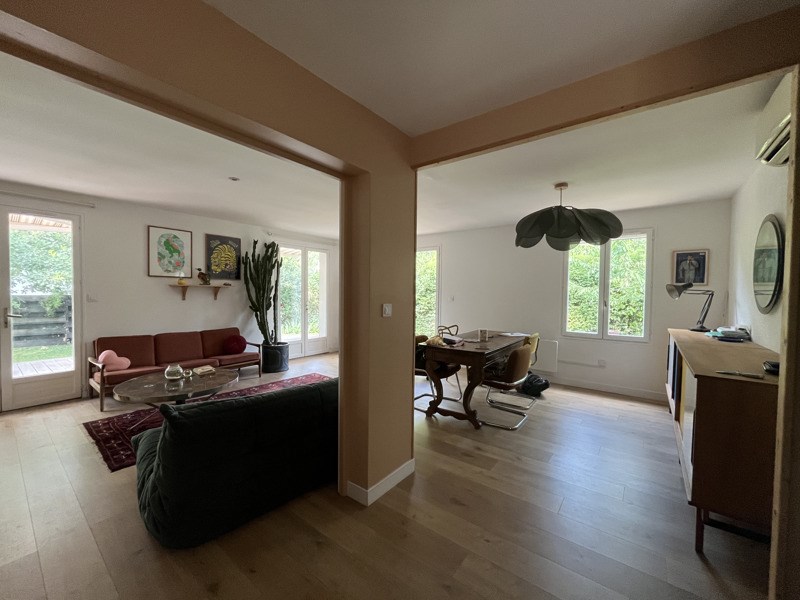 Vente Maison LE CHATEAU D OLERON - 5 pièces -102 m² - (17480)