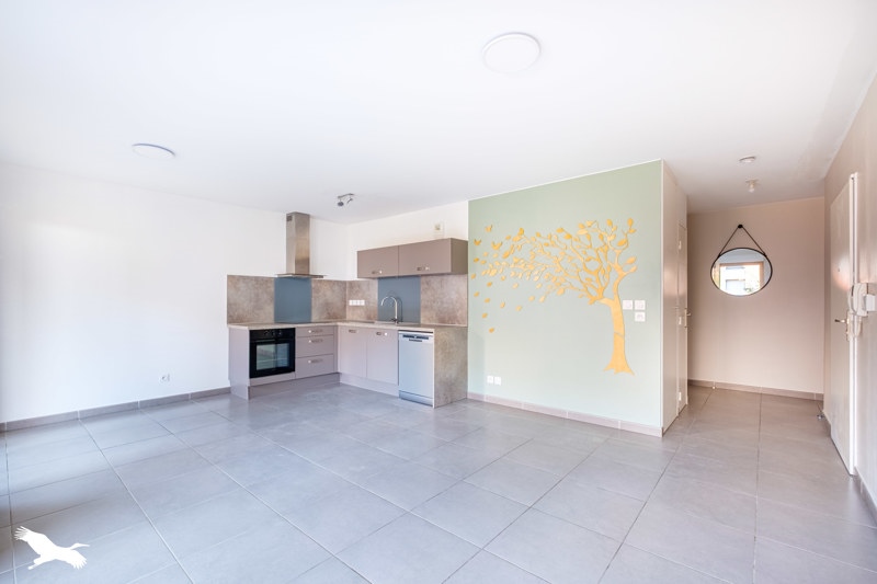 Vente Appartement BRON - 4 pièces -75 m² - (69500)