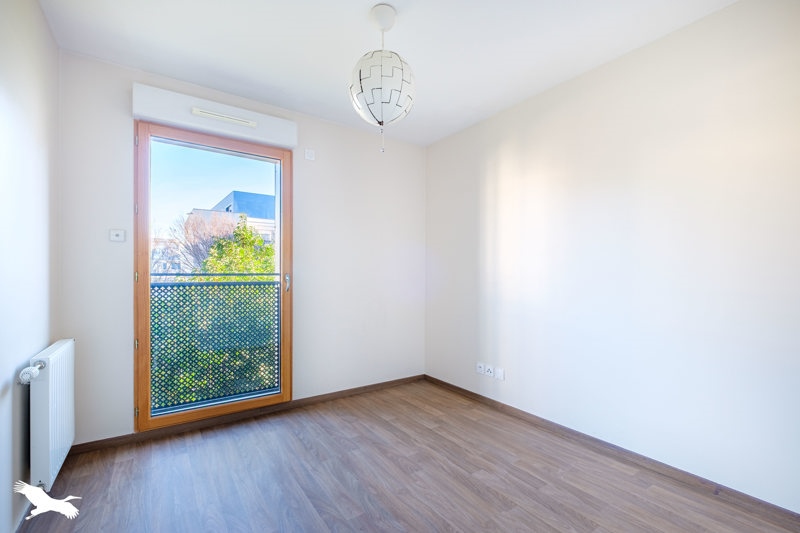 Vente Appartement BRON - 4 pièces -75 m² - (69500)