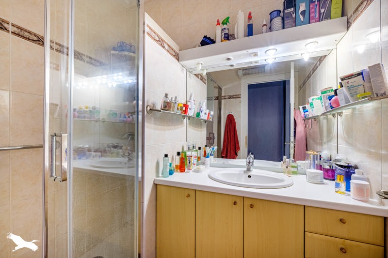 Vente Appartement LYON 08 - 4 pièces -97 m² - (69008)