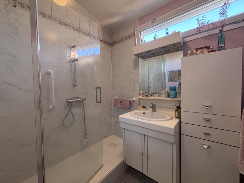 Vente Appartement Bron - 3 pièces -65 m² - (69500)