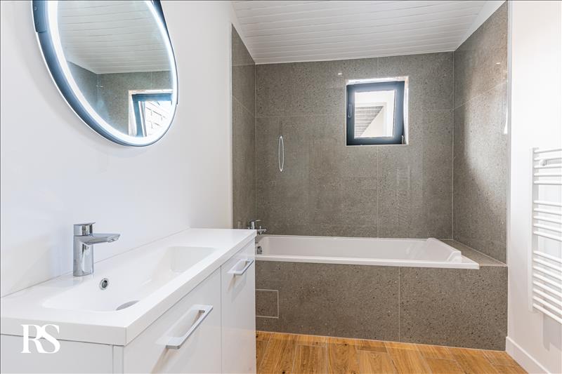 Vente Maison LA TESTE DE BUCH - 6 pièces -157 m² - (33260)