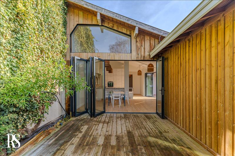 Vente Maison LA TESTE DE BUCH - 8 pièces -235 m² - (33260)
