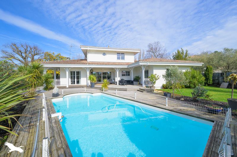 Vente Maison LA TESTE DE BUCH - 5 pièces -172 m² - (33260)