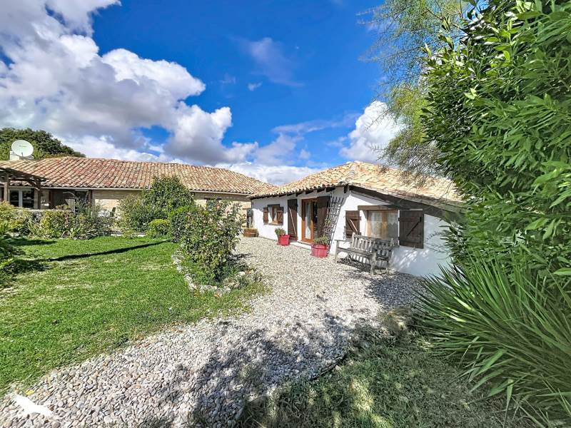 Vente Maison BEAUGAS 47290 6 pièces - 172 m²