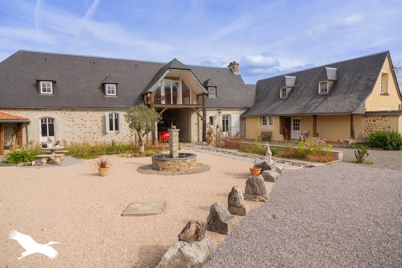 Vente Maison LA BARTHE DE NESTE 65250 7 pièces - 200 m²