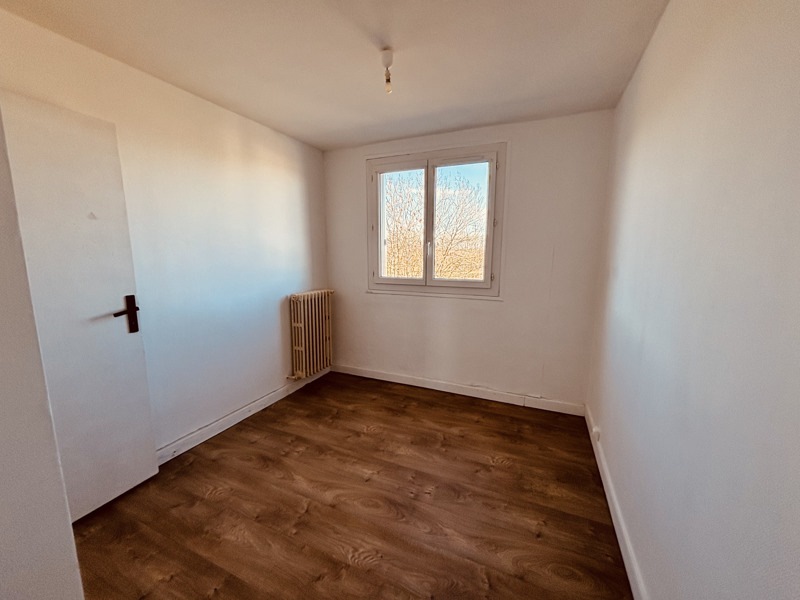 Vente Appartement LANNEMEZAN - 4 pièces -64 m² - (65300)