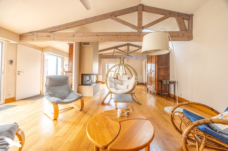 Vente Maison LA ROCHELLE - 6 pièces -147 m² - (17000)