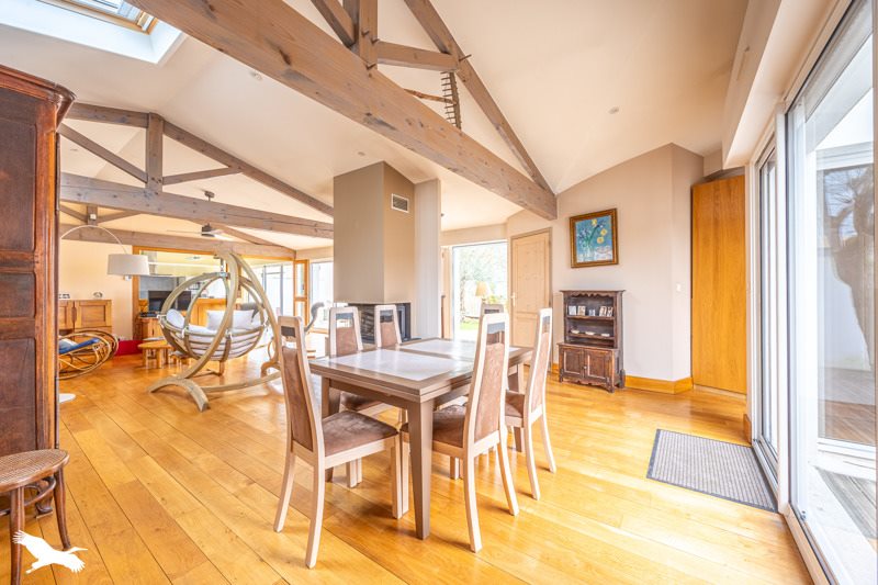 Vente Maison LA ROCHELLE - 6 pièces -147 m² - (17000)