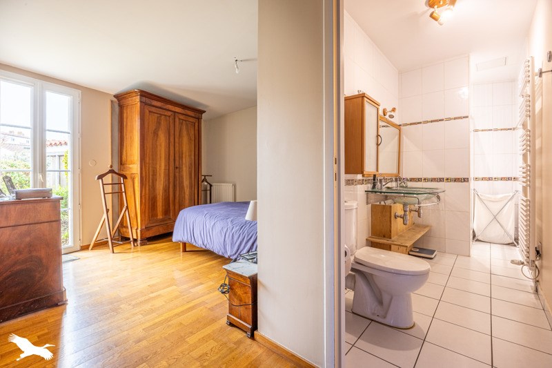 Vente Maison LA ROCHELLE - 6 pièces -147 m² - (17000)
