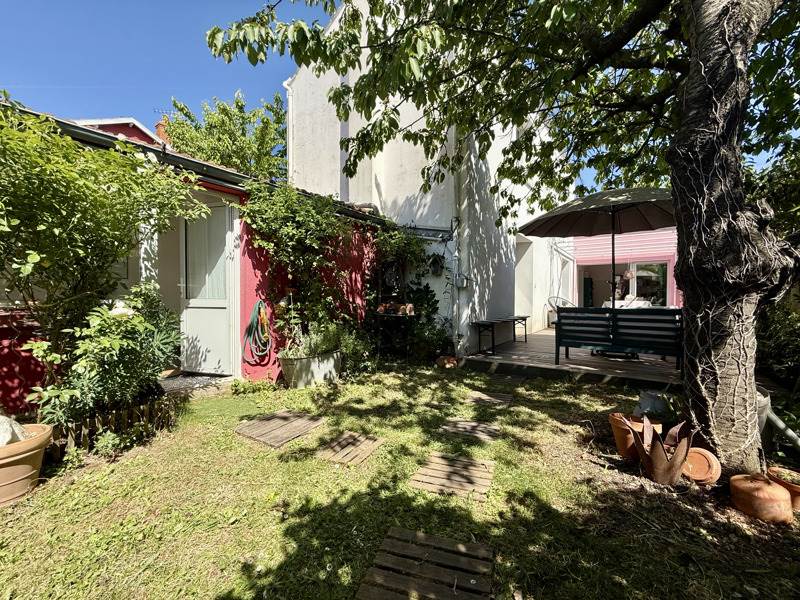 Vente Maison LA ROCHELLE - 5 pièces -137 m² - (17000)