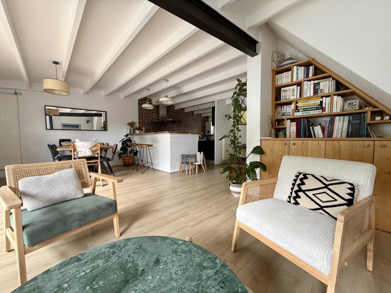 Vente Maison LA ROCHELLE - 6 pièces -130 m² - (17000)
