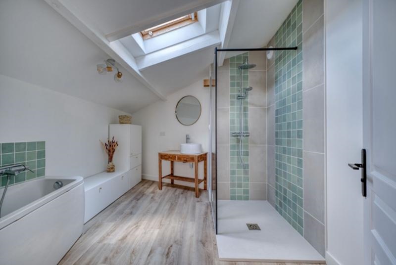 Vente Maison LA ROCHELLE - 6 pièces -169 m² - (17000)