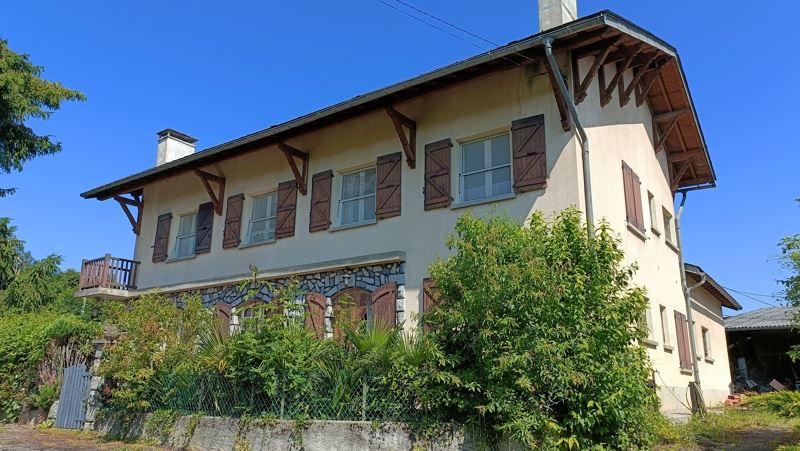 Vente Maison ST LIZIER - 10 pièces -263,1 m² - (09190)