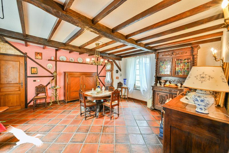 Vente Maison LESCURE - 10 pièces -260 m² - (09420)