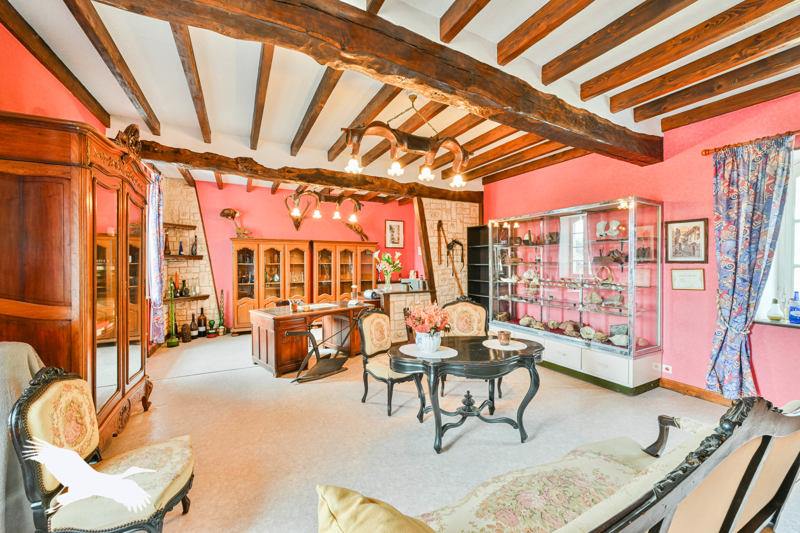 Vente Maison LESCURE - 10 pièces -260 m² - (09420)