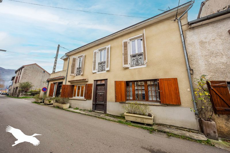 Vente Maison MASSAT - 7 pièces -145 m² - (09320)