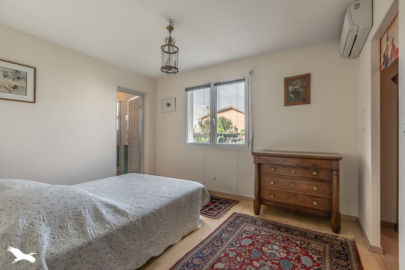 Vente Maison GUJAN MESTRAS - 6 pièces -172 m² - (33470)
