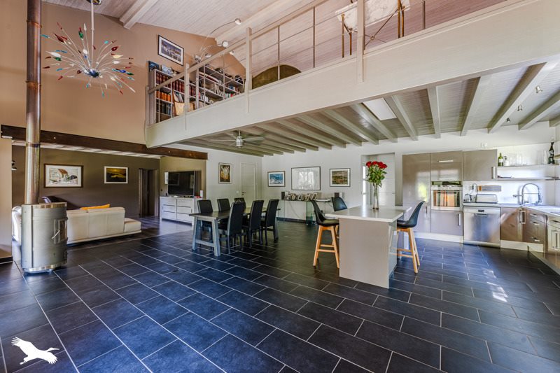 Vente Maison GUJAN MESTRAS - 5 pièces -292 m² - (33470)