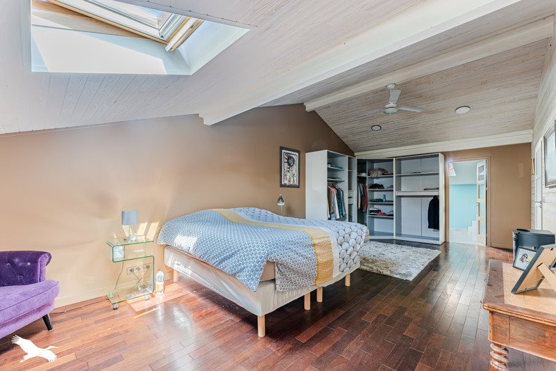 Vente Maison GUJAN MESTRAS - 5 pièces -292 m² - (33470)