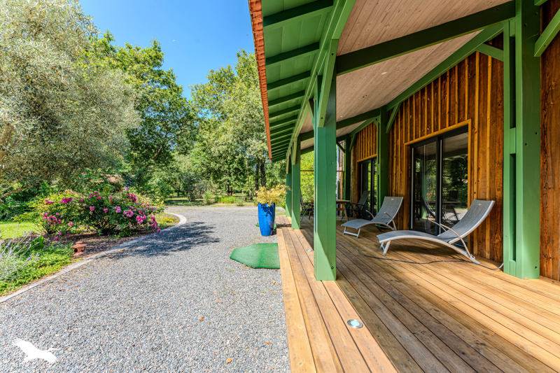 Vente Maison GUJAN MESTRAS - 5 pièces -292 m² - (33470)