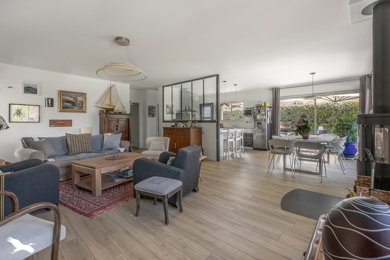 Vente Maison GUJAN MESTRAS - 5 pièces -130 m² - (33470)