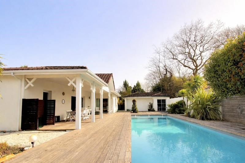 Vente Maison GUJAN MESTRAS - 5 pièces -148 m² - (33470)