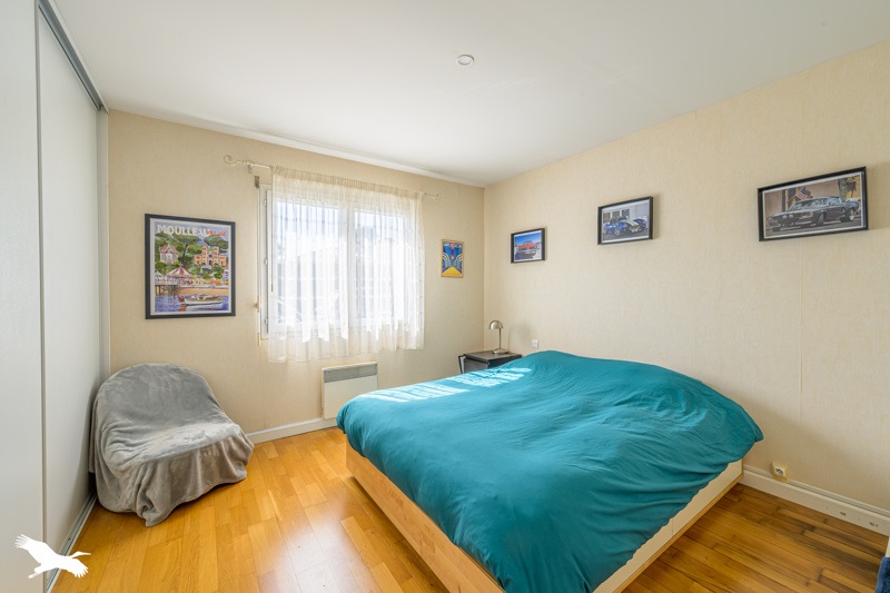 Vente Maison GUJAN MESTRAS - 7 pièces -157 m² - (33470)