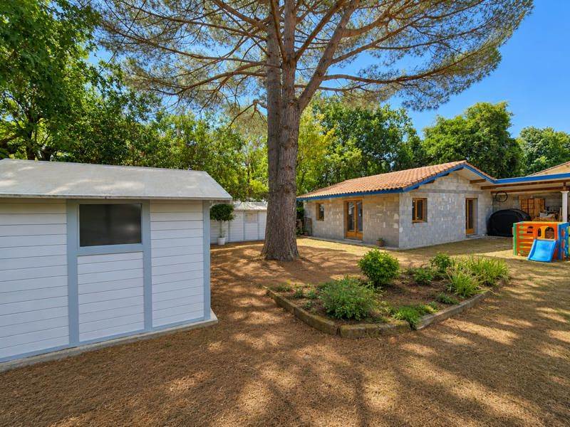 Vente Maison Gujan-Mestras - 10 pièces -142 m² - (33470)