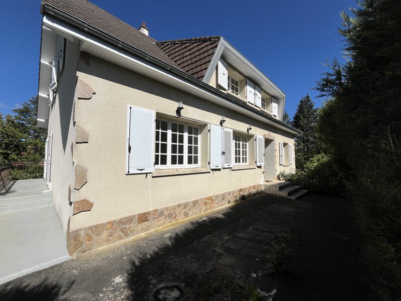 Vente Maison CONDAT SUR VIENNE 87920 9 pièces - 217 m²