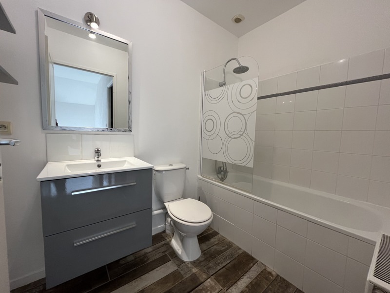 Vente Appartement CONDAT SUR VIENNE - 2 pièces -43 m² - (87920)