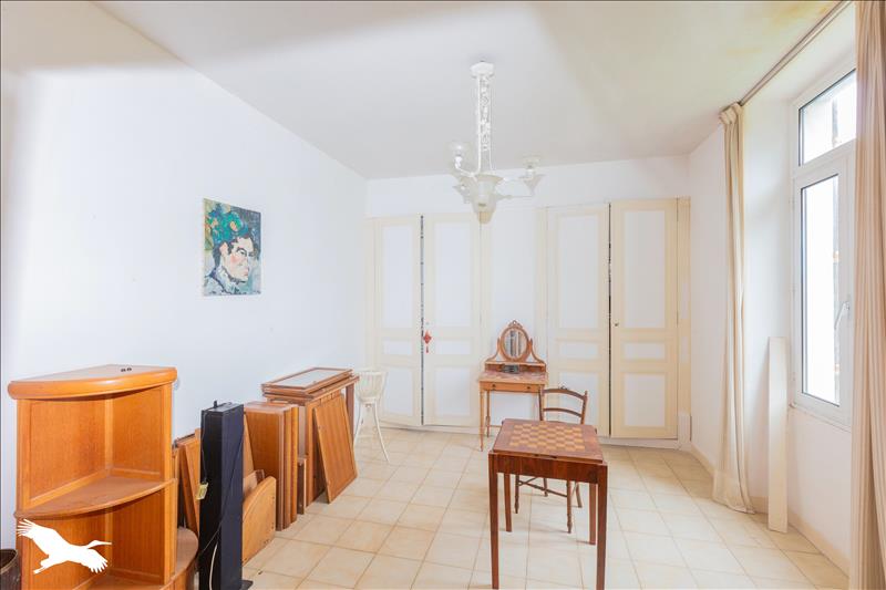 Vente Maison CASTELNAU D AUZAN LABARRERE - 8 pièces -270 m² - (32440)
