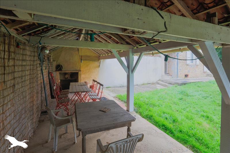 Vente Maison CASTELNAU D AUZAN LABARRERE - 8 pièces -270 m² - (32440)