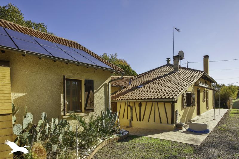 Vente Maison Larée - 8 pièces -180 m² - (32150)
