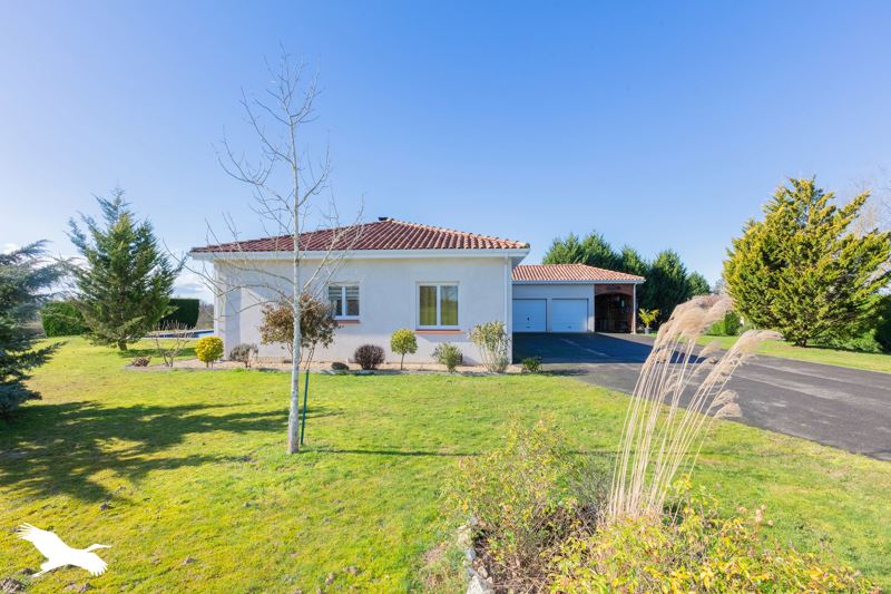 Vente Maison CASTELNAU D AUZAN LABARRERE - 5 pièces -140 m² - (32440)