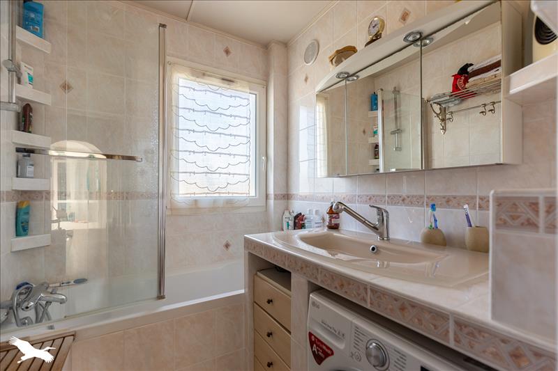 Vente Appartement L ISLE ADAM - 4 pièces -63 m² - (95290)
