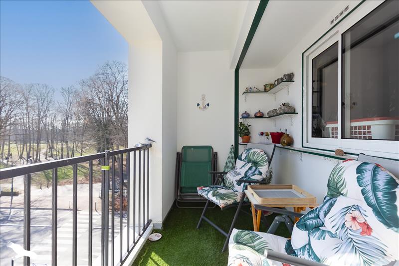 Vente Appartement L ISLE ADAM - 4 pièces -63 m² - (95290)