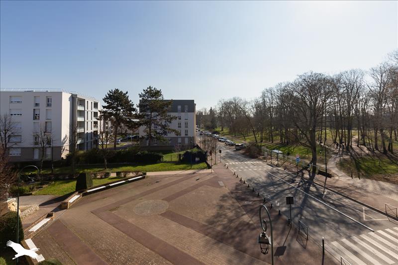 Vente Appartement L ISLE ADAM - 4 pièces -63 m² - (95290)