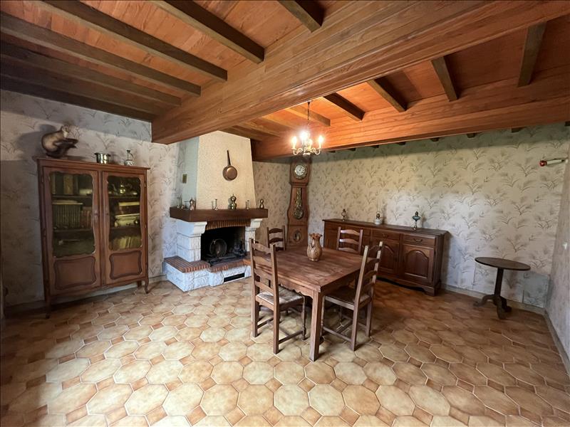 Vente Maison ESPAON - 5 pièces -150 m² - (32220)