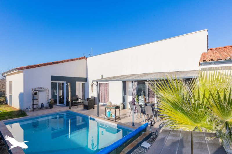 Vente Maison LOMBEZ - 5 pièces -142 m² - (32220)