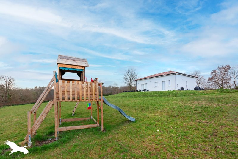 Vente Maison TOURNAN - 5 pièces -120 m² - (32420)