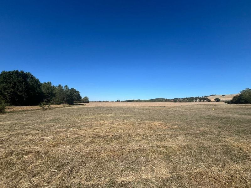 Terrain à vendre · à Espaon · 57 000 €