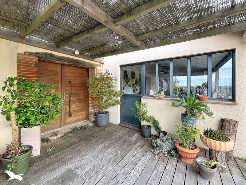 Maison 7 pièces 211 m² · à Puylausic · 211 m² · 385 000 €