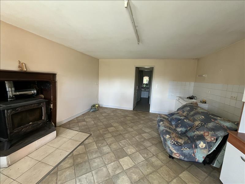 Vente Maison TAIZE AIZIE - 2 pièces -56 m² - (16700)