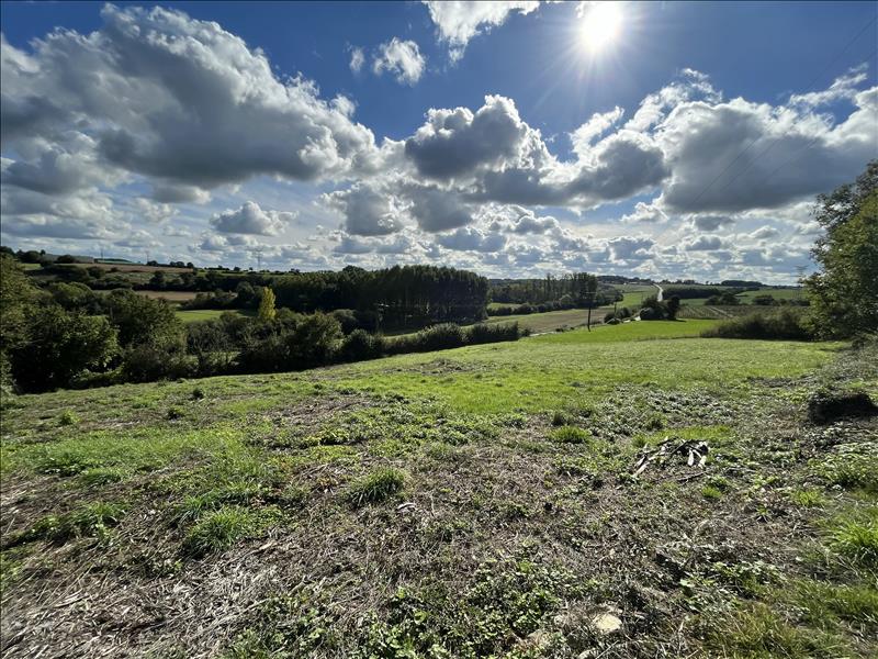 Vente Maison TAIZE AIZIE - 2 pièces -56 m² - (16700)